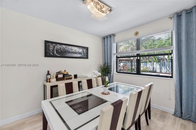 3461 SE 1st St, Homestead, FL 33033