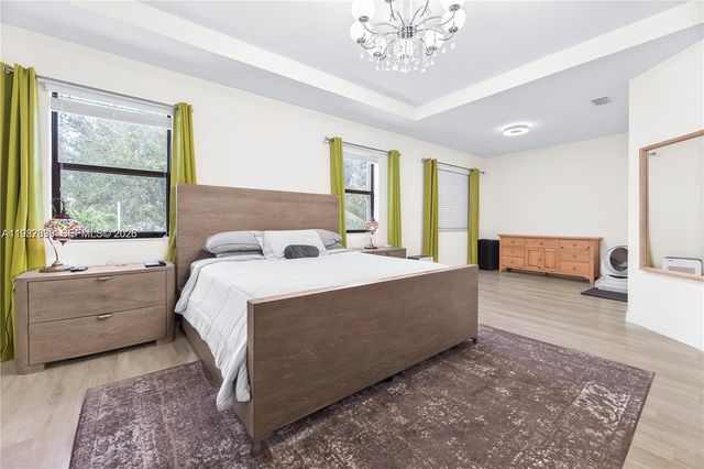 3461 SE 1st St, Homestead, FL 33033