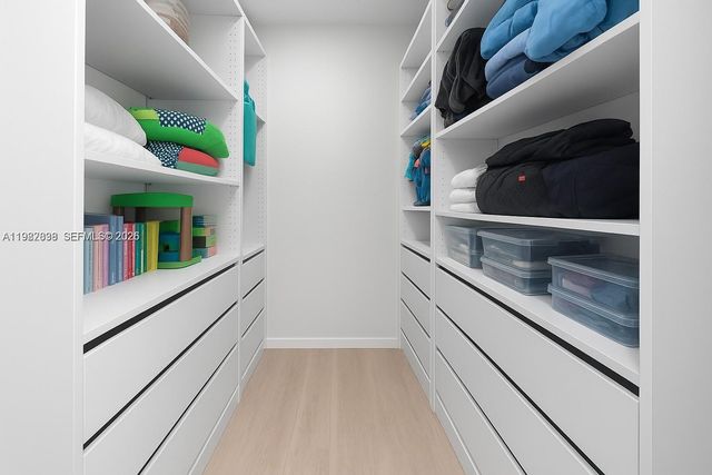 3461 SE 1st St, Homestead, FL 33033