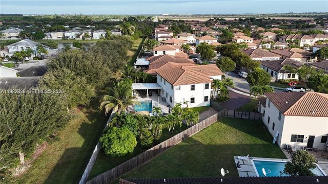 3461 SE 1st St, Homestead, FL 33033