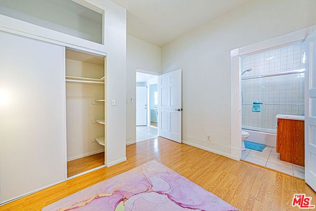 1241 S Kenmore Avenue, Los Angeles, CA 90006