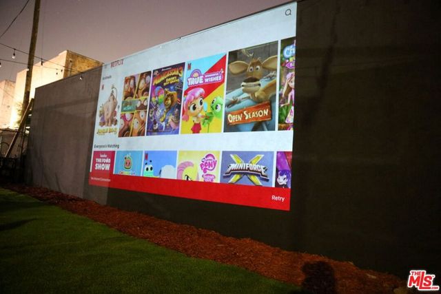 1241 S Kenmore Avenue, Los Angeles, CA 90006