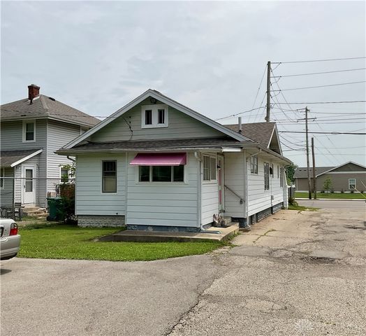 115 S Burnett Road, Springfield, OH 45505