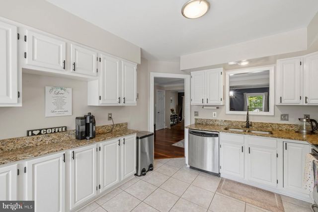12695 WIMBLEY LN, Woodbridge, VA 22192