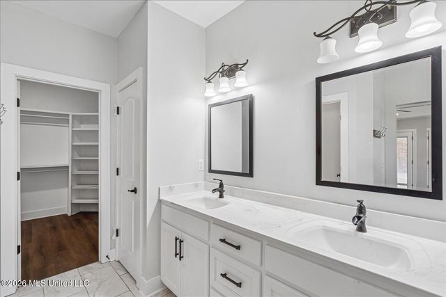 1040 Box Corner Road, Byhalia, MS 38611