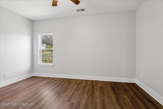 1040 Box Corner Road, Byhalia, MS 38611