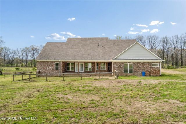 1040 Box Corner Road, Byhalia, MS 38611