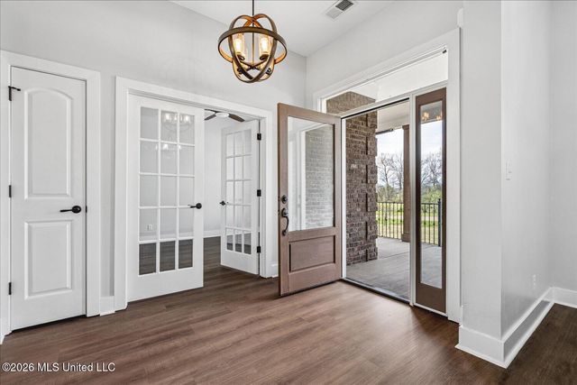 1040 Box Corner Road, Byhalia, MS 38611