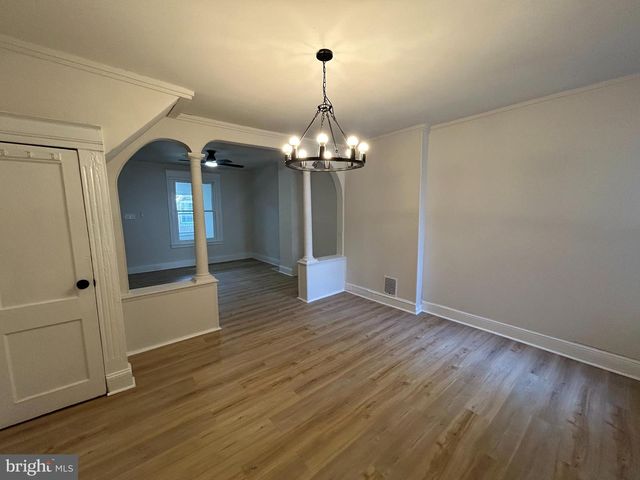 2433 S MILLICK ST, Philadelphia, PA 19142