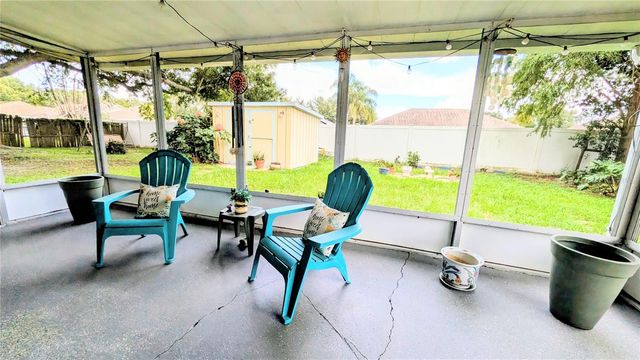 19 LAMPLIGHT LANE, Winter Haven, FL 33884