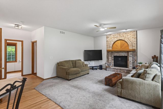 20625 Texas Avenue, Prior Lake, MN 55372