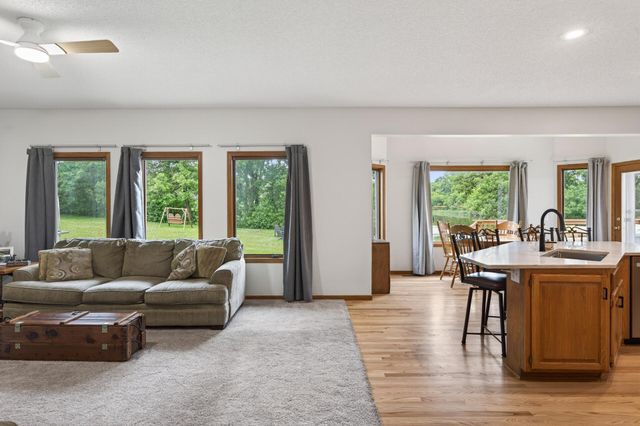 20625 Texas Avenue, Prior Lake, MN 55372