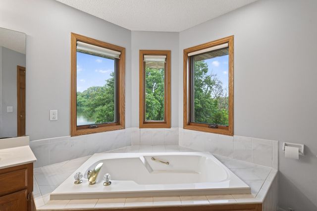 20625 Texas Avenue, Prior Lake, MN 55372