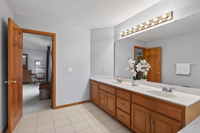 20625 Texas Avenue, Prior Lake, MN 55372