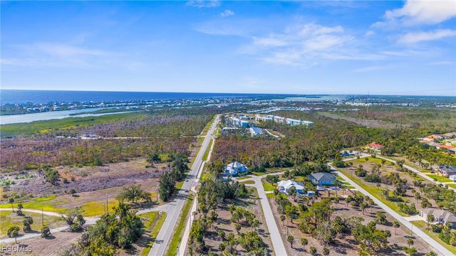 61 Bonita ST, Placida, FL 33946