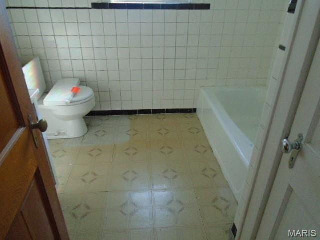 3820 N Barrington Court, Arnold, MO 63010