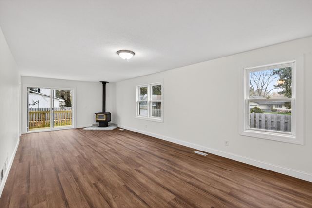 4203 Lake Drive N, Robbinsdale, MN 55422