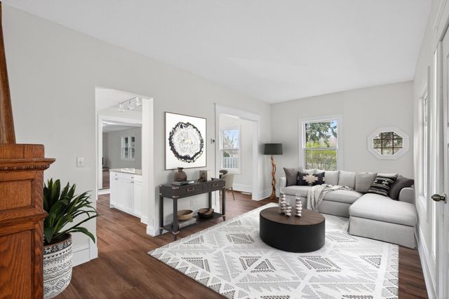 4203 Lake Drive N, Robbinsdale, MN 55422