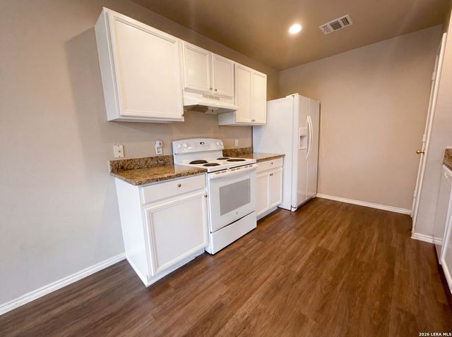 517 5th, Converse, TX 78109