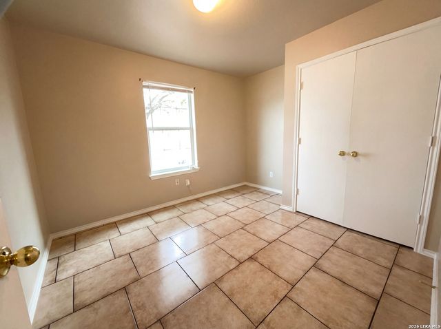 517 5th, Converse, TX 78109