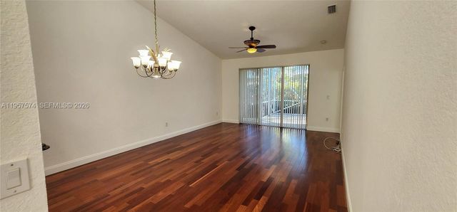 7400 S Aragon Blvd 3, Sunrise, FL 33313