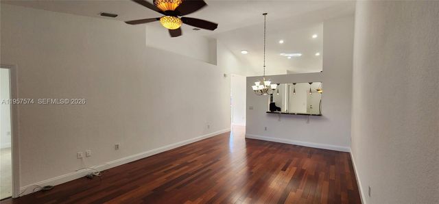 7400 S Aragon Blvd 3, Sunrise, FL 33313