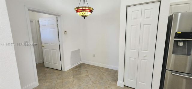 7400 S Aragon Blvd 3, Sunrise, FL 33313