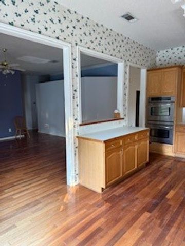 6113 Cliffbrook Drive, North Richland Hills, TX 76180