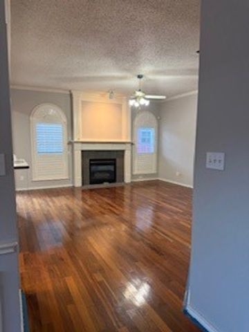 6113 Cliffbrook Drive, North Richland Hills, TX 76180