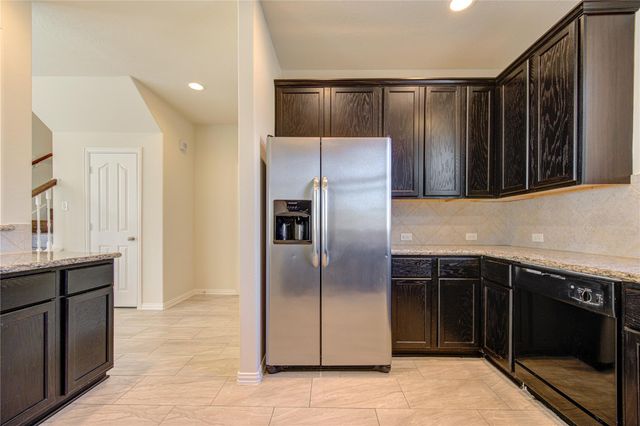 16723 Mammoth Springs Drive, Houston, TX 77095
