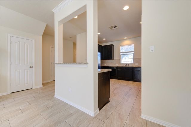 16723 Mammoth Springs Drive, Houston, TX 77095