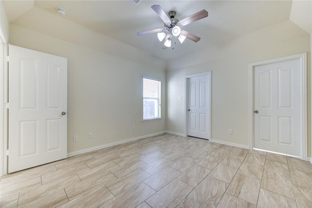 16723 Mammoth Springs Drive, Houston, TX 77095