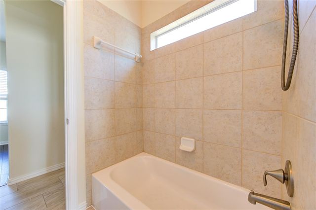 16723 Mammoth Springs Drive, Houston, TX 77095