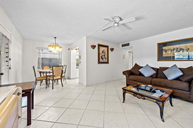 344 Piedmont, Delray Beach, FL 33484