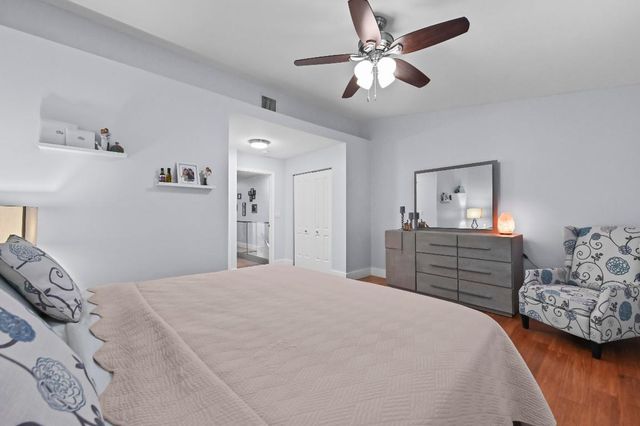 866 E Jeffery Street, Boca Raton, FL 33487