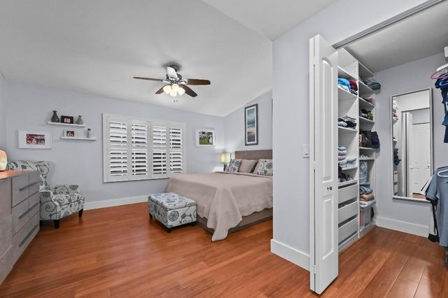 866 E Jeffery Street, Boca Raton, FL 33487