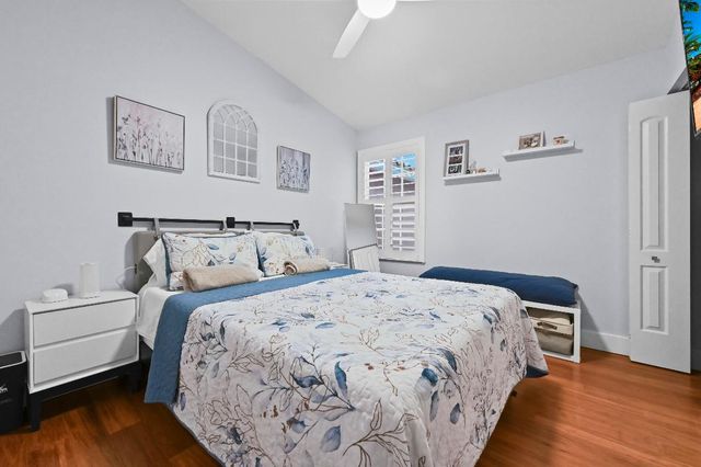 866 E Jeffery Street, Boca Raton, FL 33487