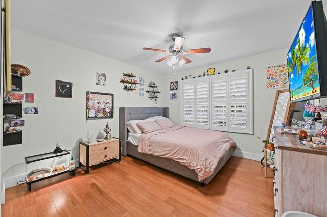 866 E Jeffery Street, Boca Raton, FL 33487