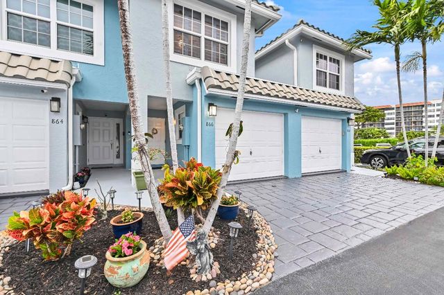866 E Jeffery Street, Boca Raton, FL 33487