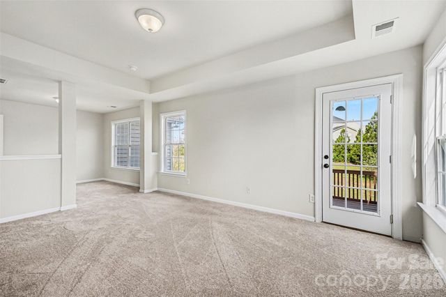 7512 Chasewater Drive, Harrisburg, NC 28075