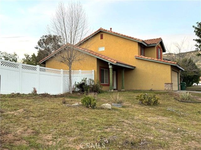 9923 Whitewater, Moreno Valley, CA 92557