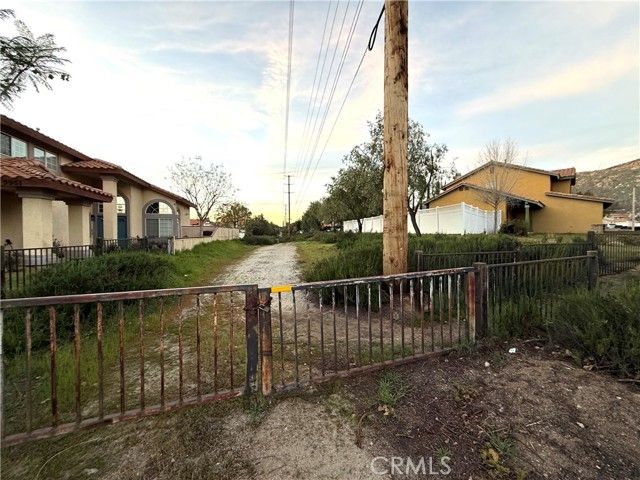 9923 Whitewater, Moreno Valley, CA 92557