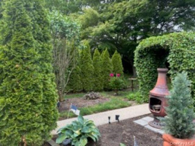1661 Old Country Road 383, Riverhead, NY 11901