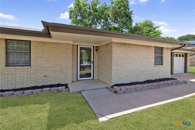2004 Pleasant Lane, Copperas Cove, TX 76522
