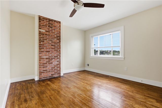 427 Kingsboro St, Allentown, PA 15211