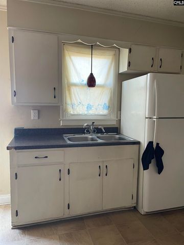 536 DOGWOOD Road, West Columbia, SC 29172