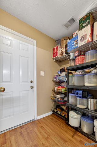 326 Autumnwood Drive, Rainbow City, AL 35906