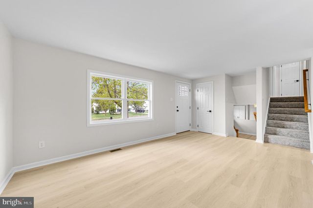 15 DUNLIN WAY, Sicklerville, NJ 08081