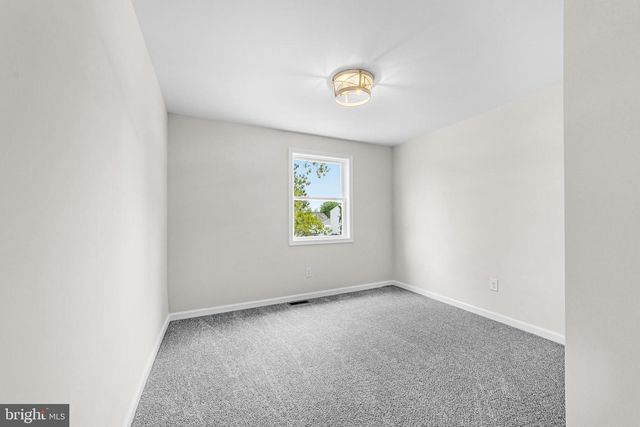 15 DUNLIN WAY, Sicklerville, NJ 08081