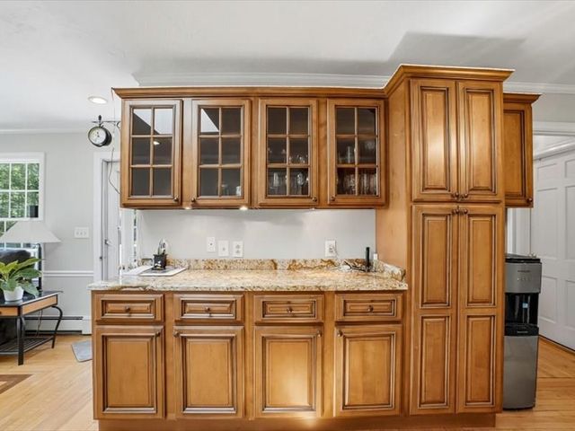 189 Holden St, Holden, MA 01520